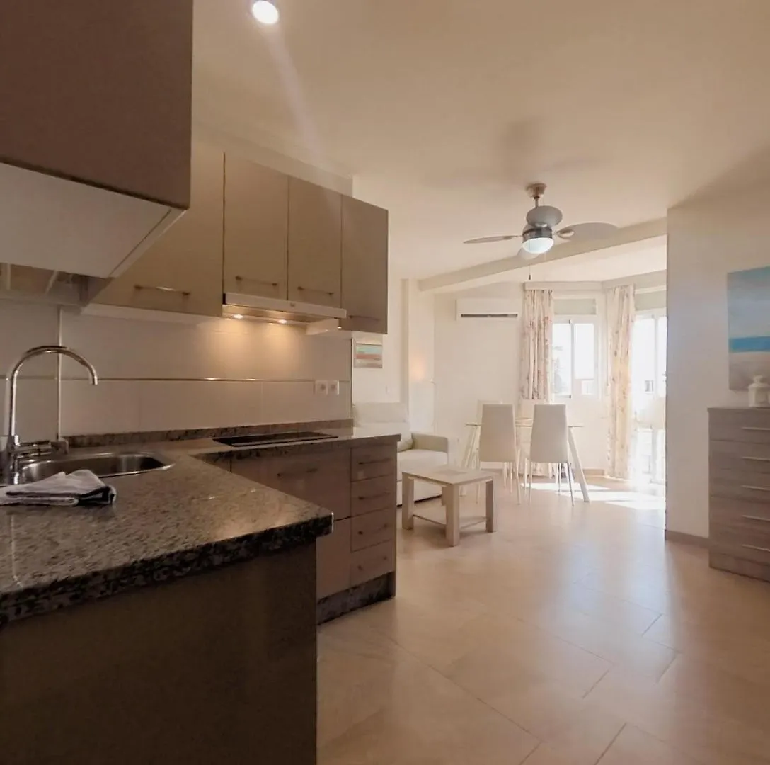 Terrasol Estudios Plazamar Torre Del Mar Spagna