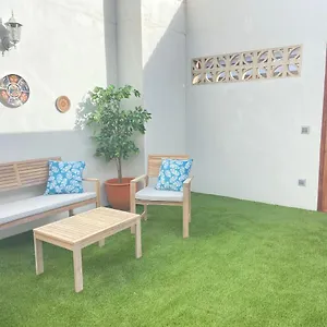 casita-estrella-con-entrada-independiente-y-patio.in-canary-islands.com/