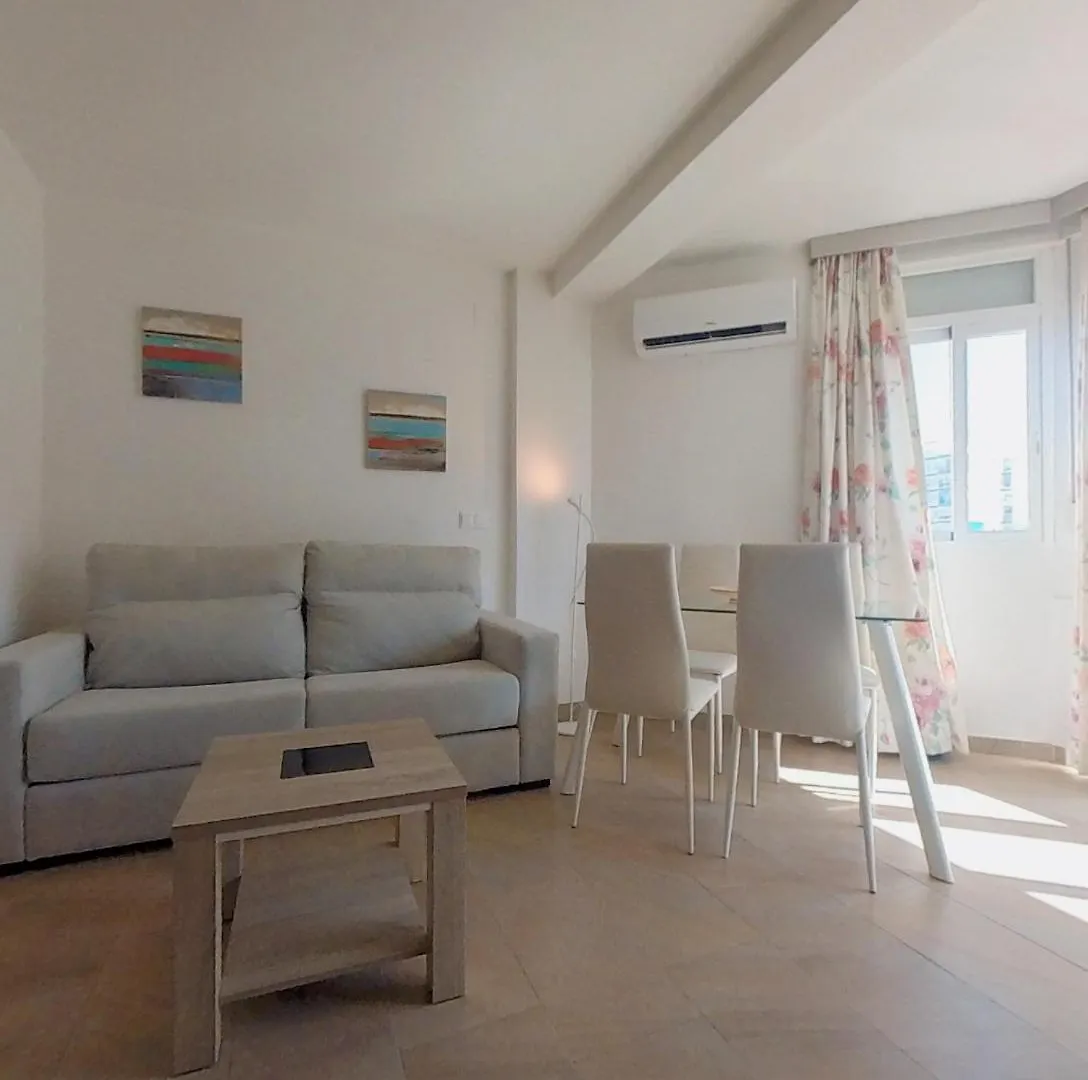 Apartment Terrasol Estudios Plazamar Torre Del Mar Spain