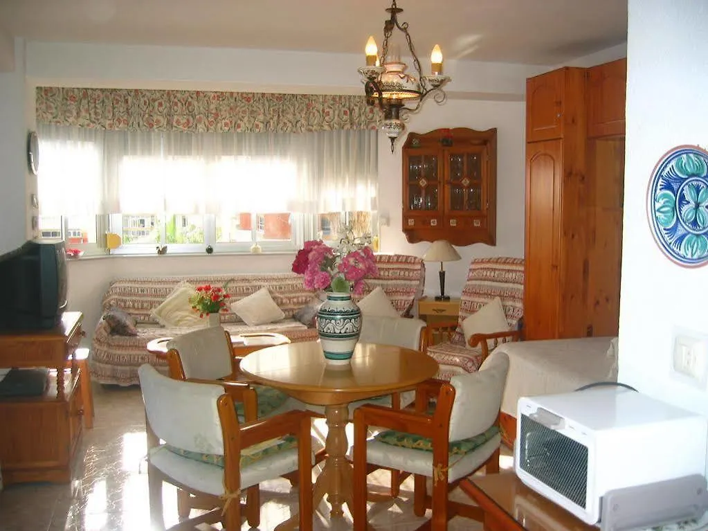 Apartment Terrasol Estudios Plazamar Torre Del Mar Spain